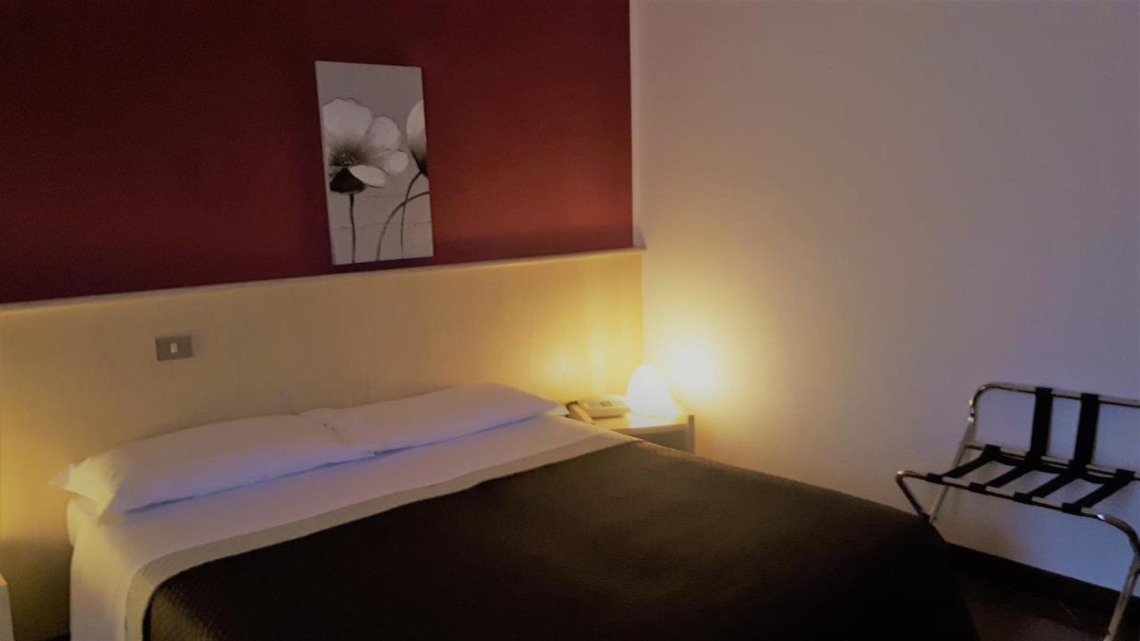 Hotel Kristall Orvieto Ngoại thất bức ảnh