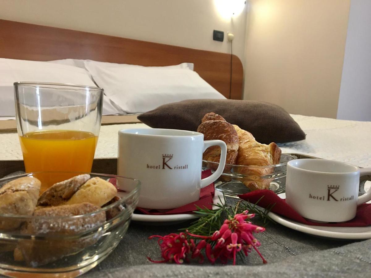 Hotel Kristall Orvieto Ngoại thất bức ảnh